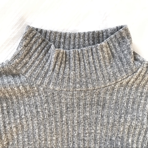 ARITZIA WILFRED FREE MARIE LIGHT GREY MOCK NECK LONG SLEEVE KNIT SWEATER DRESS - Picture 5 of 10